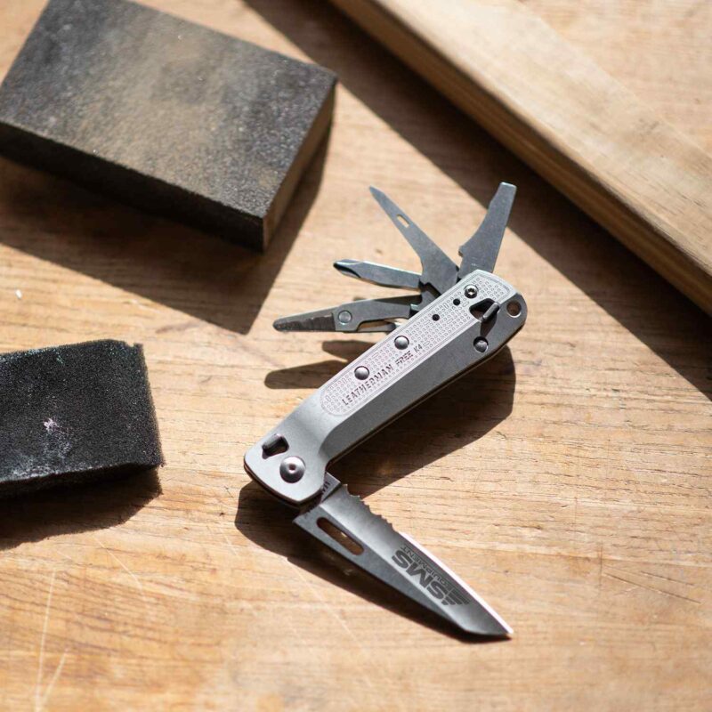 Custom Leatherman® Free™ K4 - Silver - 5